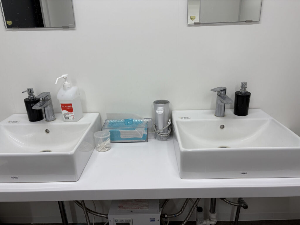 トイレの洗面部分