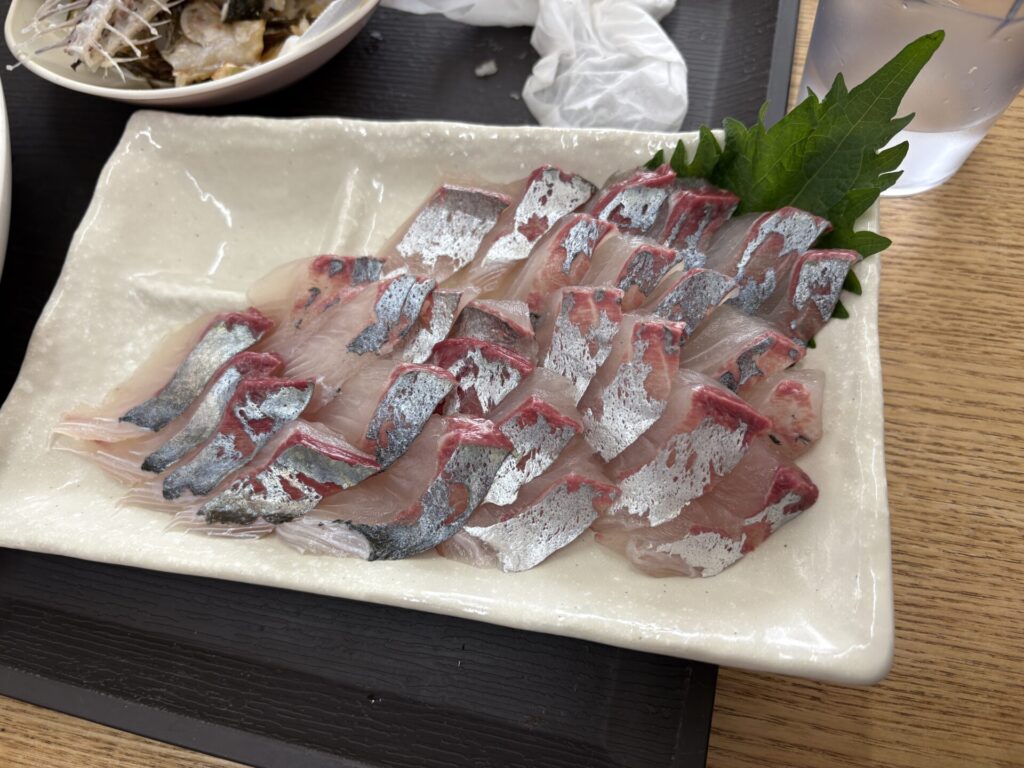 シマアジのお刺身