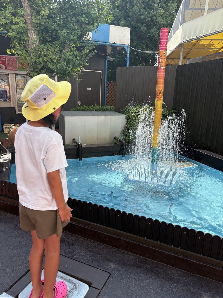 体重で噴水の高さが変わる